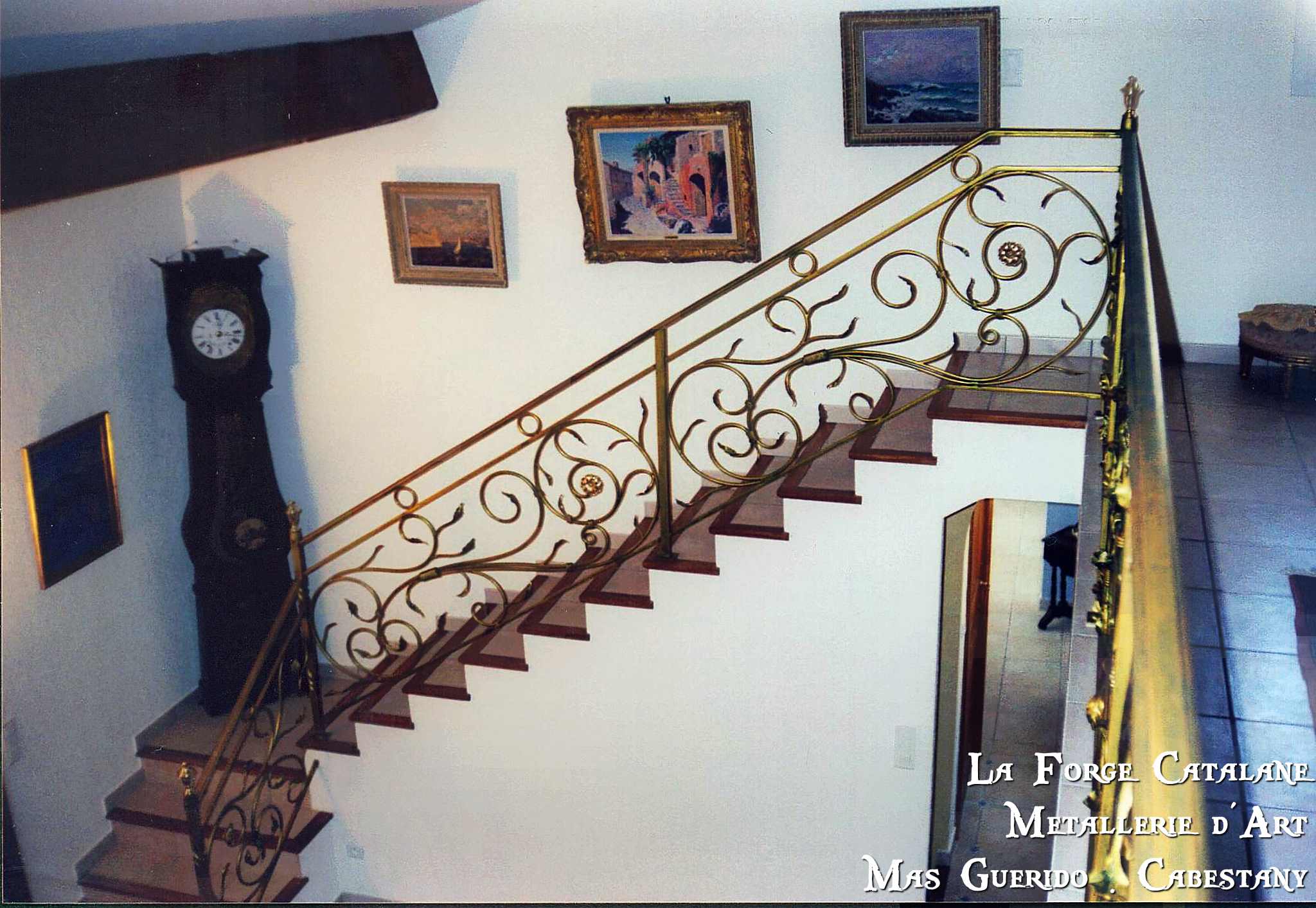 rampant ouvrage vegetal poteaux ouvrage forge catalane.jpg